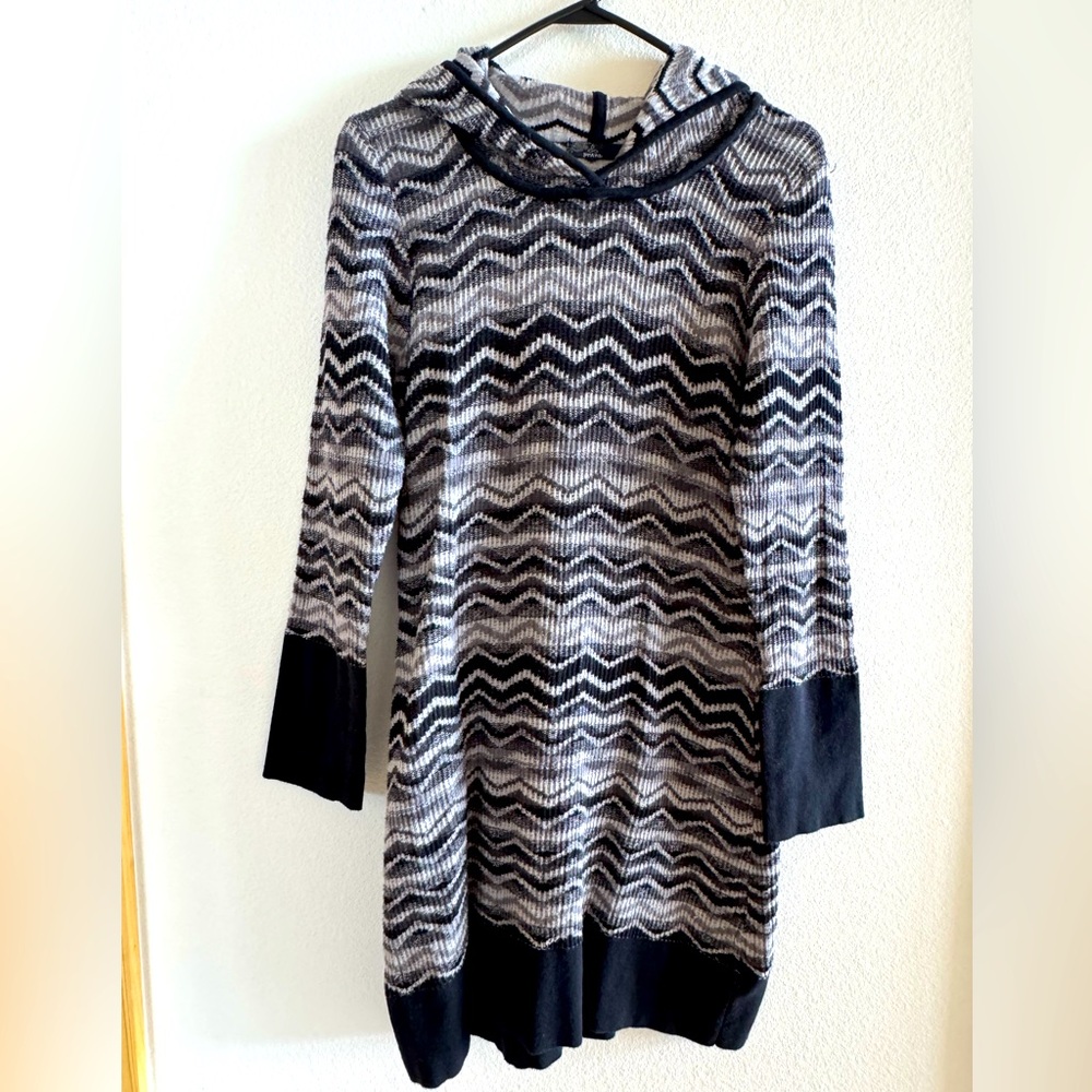 Prana mid-length sweater dress